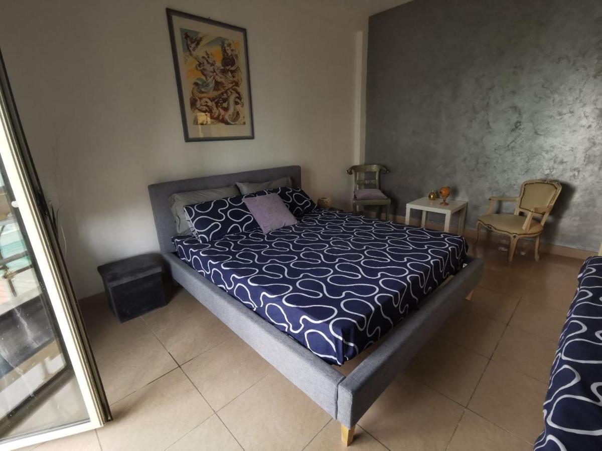 La Dimora Degli Artisti Bed & Breakfast